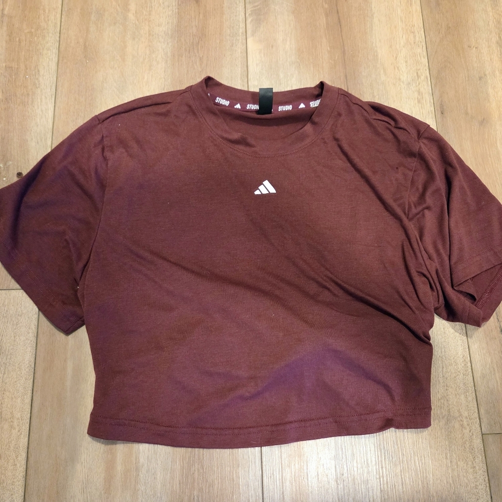ADIDAS CROP TOP!! - Picture 2 of 4